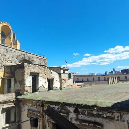 Historic Center Неаполь